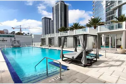 851 NE 1st Ave #302, Miami, FL 33132 - Photo 5