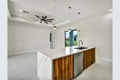 3510 21 St SW, Lehigh Acres, FL 33976 - Photo 13