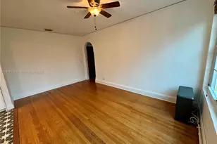 3224 Biscayne Blvd, Miami, FL 33137 - Photo 13