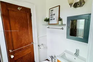 3224 Biscayne Blvd, Miami, FL 33137 - Photo 25