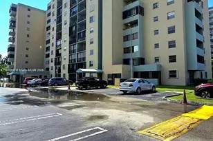 5055 NW 7th St, Miami, FL 33126 - Photo 1