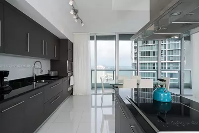 485 Brickell Ave #4110, Miami, FL 33131 - Photo 5
