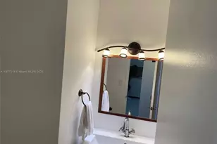 18151 NE 31st Ct, Aventura, FL 33160 - Photo 17