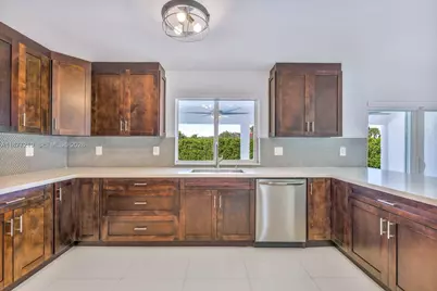 9203 SW 136th Ter, Miami, FL 33176 - Photo 11