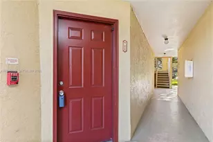 12760 Vista Isles Dr, Sunrise, FL 33325 - Photo 31