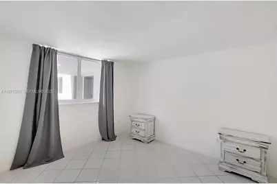 345 Ocean Dr #407, Miami Beach, FL 33139 - Photo 15