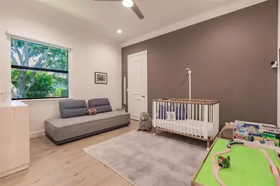 12641 N Stonebrook Cir, Davie, FL 33330 - Photo 23