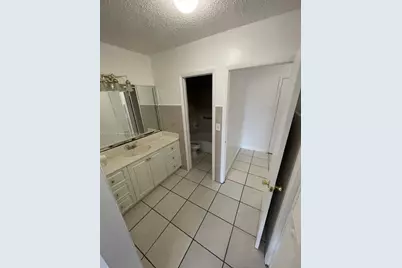 6095 W 19th Ave #304, Hialeah, FL 33012 - Photo 5