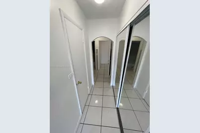 6095 W 19th Ave #304, Hialeah, FL 33012 - Photo 9