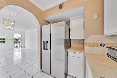 751 Pine Dr #209, Pompano Beach, FL 33060 - Photo 9