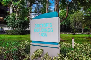 1255 W 49th Pl, Hialeah, FL 33012 - Photo 23