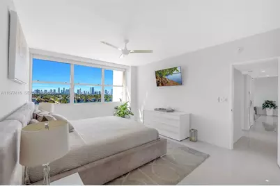 3 Island Ave #10D, Miami Beach, FL 33139 - Photo 11