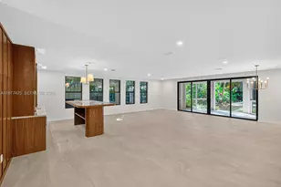 2330 Overbrook St, Coconut Grove, FL 33133 - Photo 5