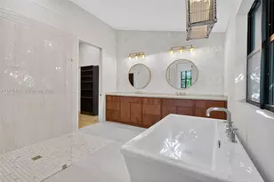 2330 Overbrook St, Coconut Grove, FL 33133 - Photo 61