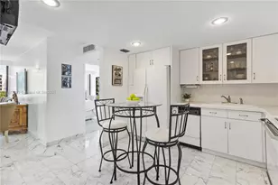 200 SE 15th Rd, Miami, FL 33129 - Photo 19
