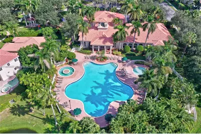 1874 NW 74th Way, Pembroke Pines, FL 33024 - Photo 43