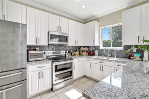 1874 NW 74th Way, Pembroke Pines, FL 33024 - Photo 23