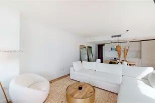 650 NE 32nd St, Miami, FL 33137 - Photo 3