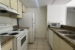 7125 NW 186th St, Hialeah, FL 33015 - Photo 1