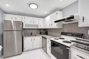 500 Three Islands Boulevard, Hallandale Beach, FL 33009 - Photo 13