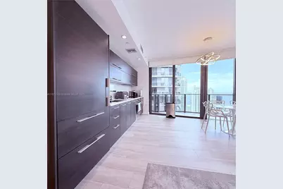 55 SW 9th St #4003, Miami, FL 33130 - Photo 5