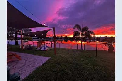 2058 SW 175th Ave, Miramar, FL 33029 - Photo 3