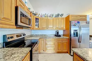 2058 SW 175th Ave, Miramar, FL 33029 - Photo 11