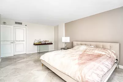 290 174th St #1709, Sunny Isles Beach, FL 33160 - Photo 11