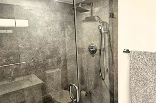 5161 Collins Ave, Miami Beach, FL 33140 - Photo 15