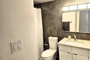 5161 Collins Ave, Miami Beach, FL 33140 - Photo 17