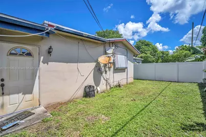 6330 Madison St, Hollywood, FL 33023 - Photo 29