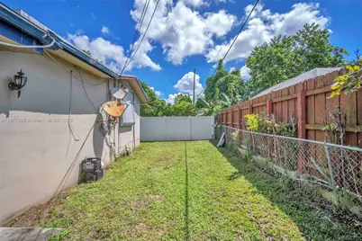 6330 Madison St, Hollywood, FL 33023 - Photo 31