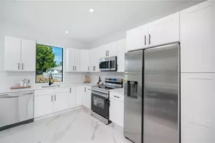 238 NW 2nd St, Florida City, FL 33034 - Photo 5