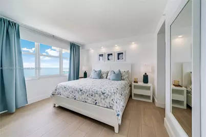 5601 Collins Ave #1011, Miami Beach, FL 33140 - Photo 19