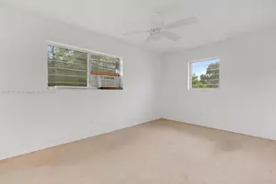 20400 NE 14th Ave, Miami, FL 33179 - Photo 17