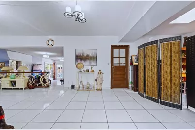 8571 SW 30th St, Miami, FL 33155 - Photo 3
