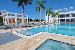 10440 NW 67th St, Doral, FL 33178 - Photo 13
