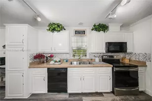 755 N Quebrada, Other City - In The State Of Florida, FL 33440 - Photo 9