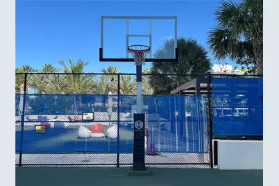 300 S Pointe Dr #2806, Miami Beach, FL 33139 - Photo 39