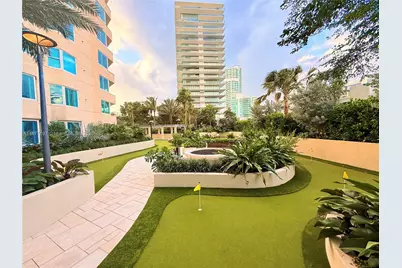 300 S Pointe Dr #2806, Miami Beach, FL 33139 - Photo 45