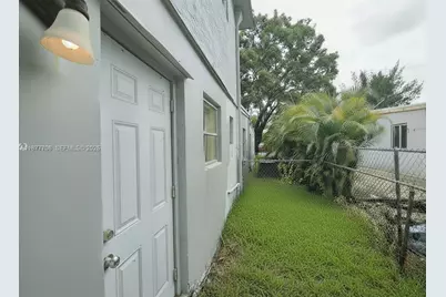 537 NW 20th Ave, Fort Lauderdale, FL 33311 - Photo 13