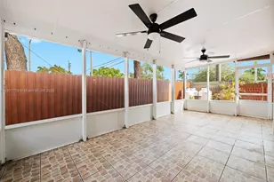 3203 W 70th Terrace, Hialeah, FL 33018 - Photo 23