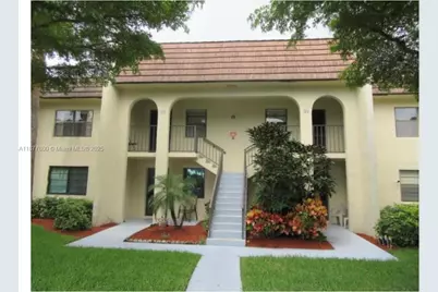 [Address not provided], West Palm Beach, FL 33411 - Photo 1
