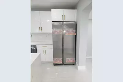 150 NE 169th Ter, North Miami Beach, FL 33162 - Photo 11