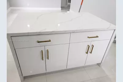 150 NE 169th Ter, North Miami Beach, FL 33162 - Photo 13