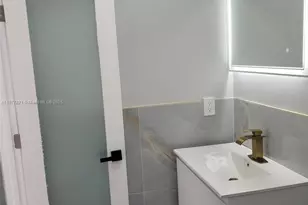 150 NE 169th Terrace, North Miami Beach, FL 33162 - Photo 33