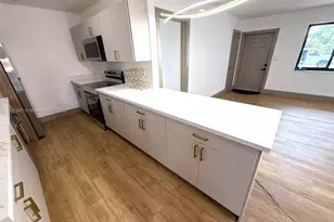 7221 Freedom St, Hollywood, FL 33024 - Photo 13