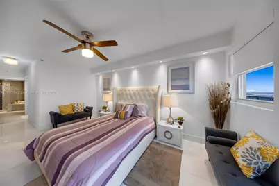 6301 Collins Ave #2107, Miami Beach, FL 33141 - Photo 17