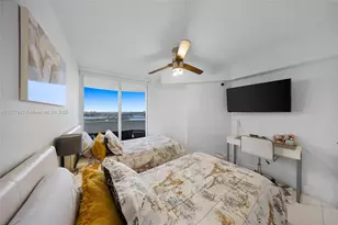 6301 Collins Ave, Miami Beach, FL 33141 - Photo 21