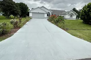 2901 SE Eagle Dr, Port Saint Lucie, FL 34984 - Photo 1